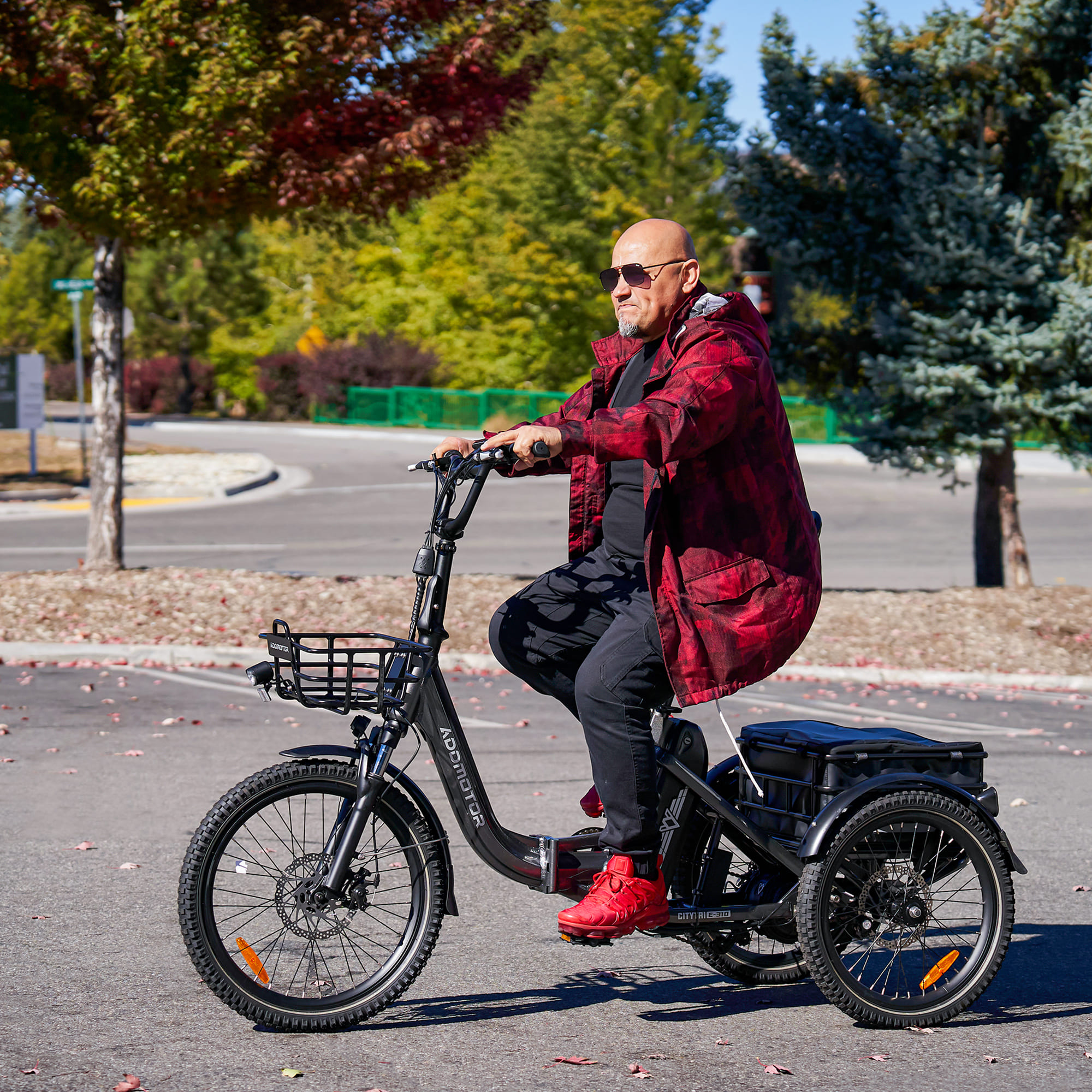 Electric Trike vs Mobility Scooter: What's the Best Fit for Your Needs?